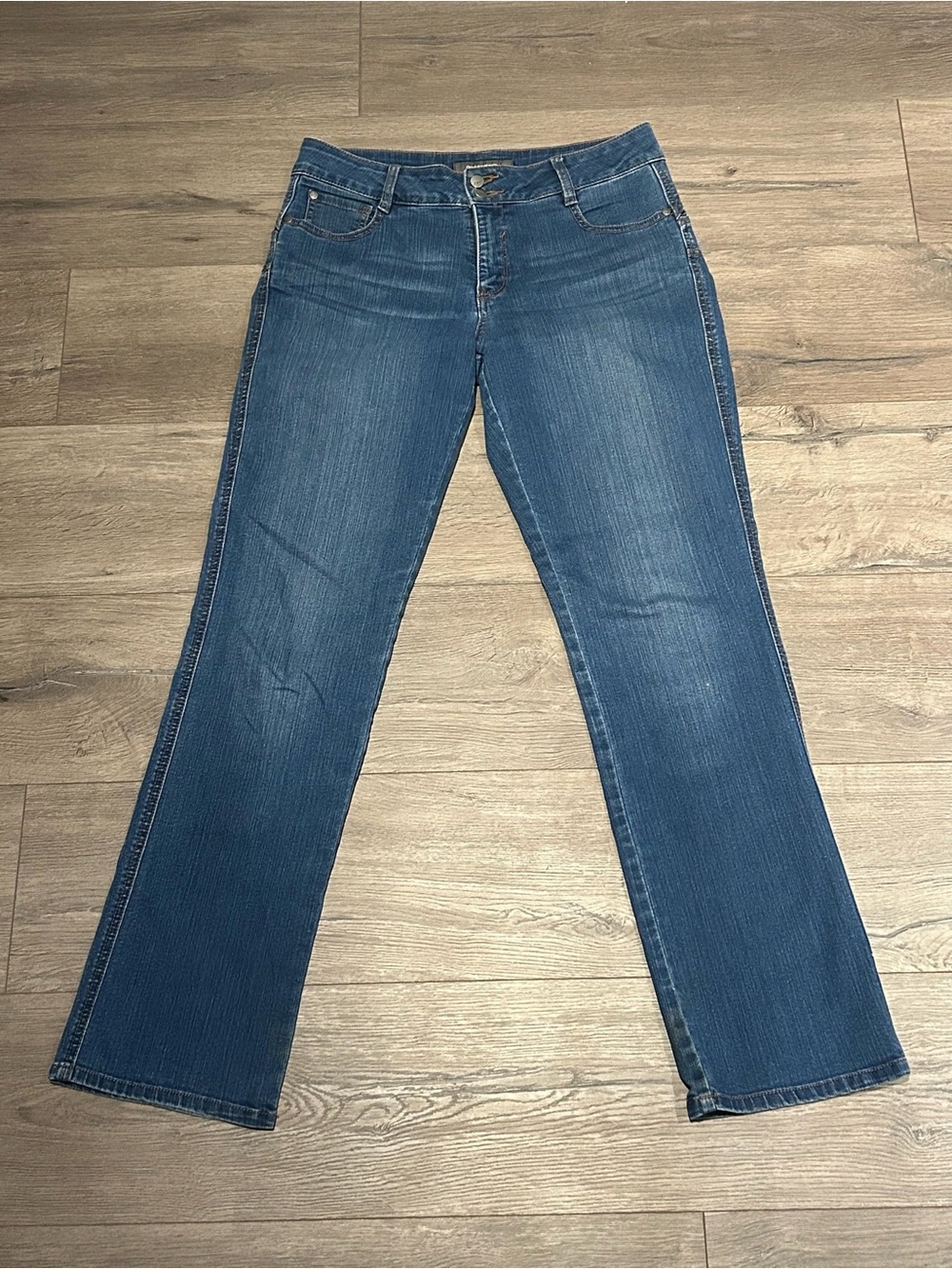 Denver Hayes Women’s Mid Rise Straight Leg Jeans